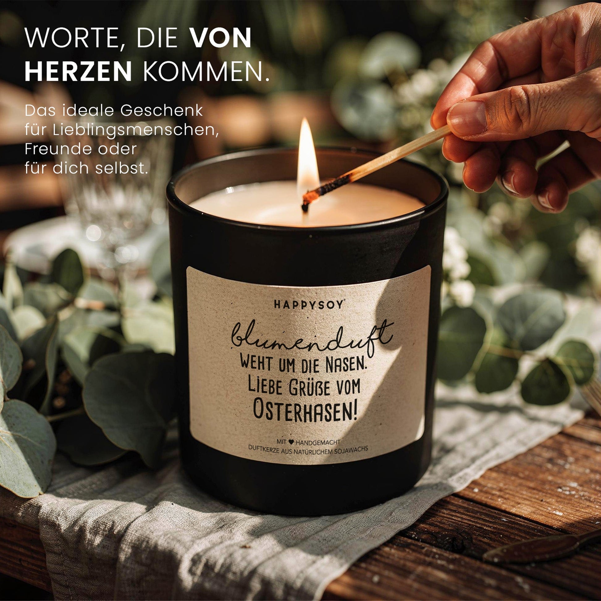 Duftkerze - Blumenduft weht um die Nasen. Liebe Grüße vom Osterhasen! - Happysoy®