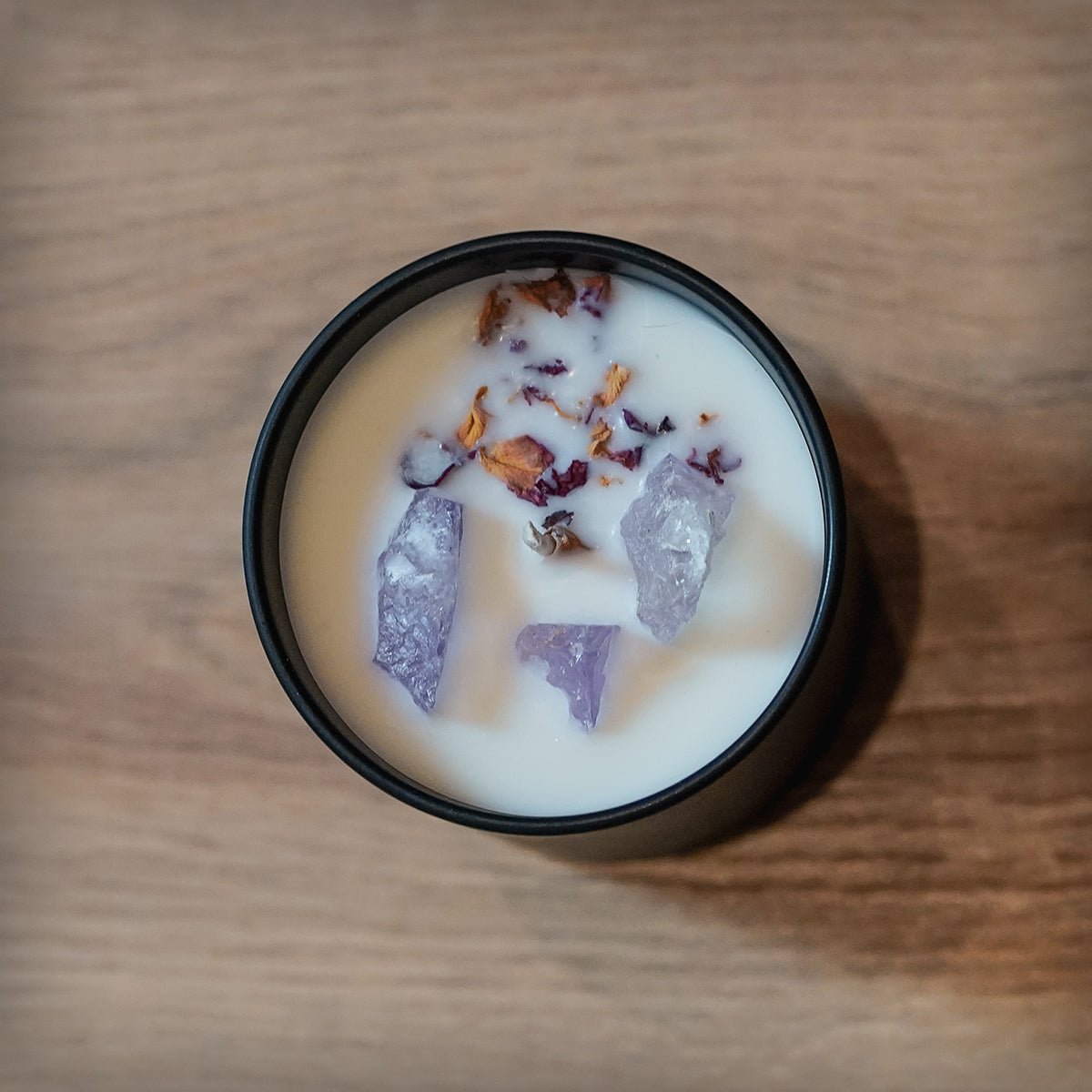 The Moon - Duftkerze mit Amethyst und Rosenblättern - Alycia Marie x Happysoy - Happysoy®
